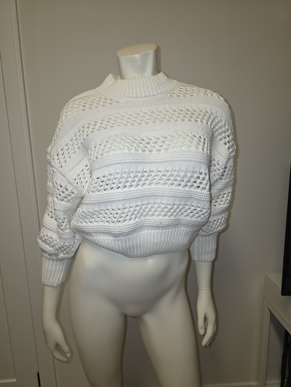 Mango White Open Weave Cropped Crewneck Sweater XS